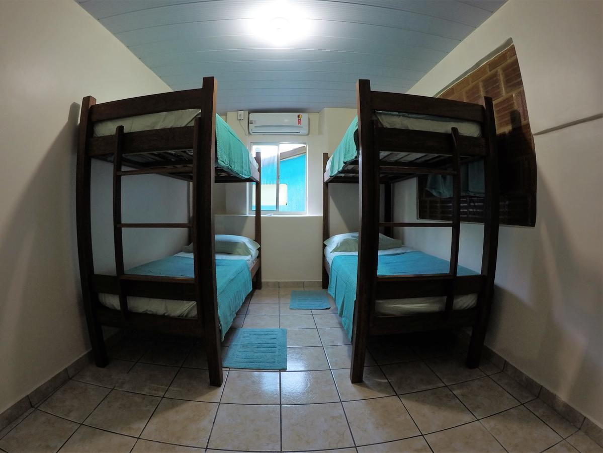 Ilha Hostel 费尔南多 - 迪诺罗尼亚 外观 照片